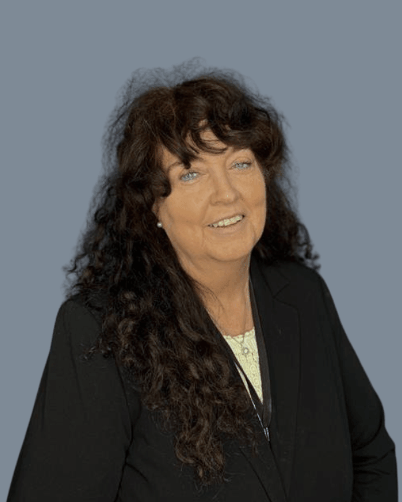 Linda M Eide - Travel Consultant